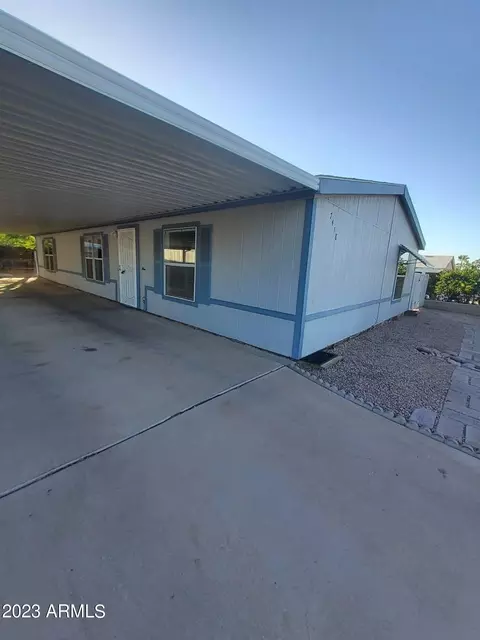 7418 S 42nd St, Phoenix, AZ 85042