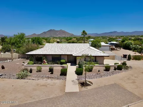 7136 E Calle De Las Estrellas Rd, Scottsdale, AZ 85266