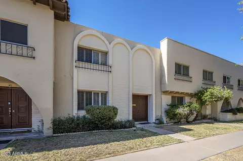 1919 W Hazelwood Pkwy, Phoenix, AZ 85015