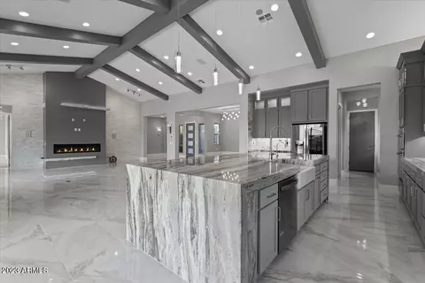 5365 S Archer --, Mesa, AZ 85212