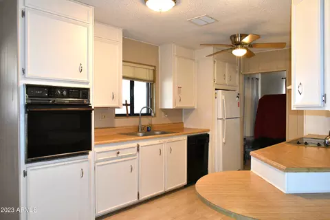 700 W Foothill St, Apache Junction, AZ 85120 photo 12