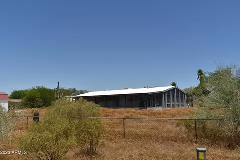 700 W Foothill St, Apache Junction, AZ 85120 photo 4