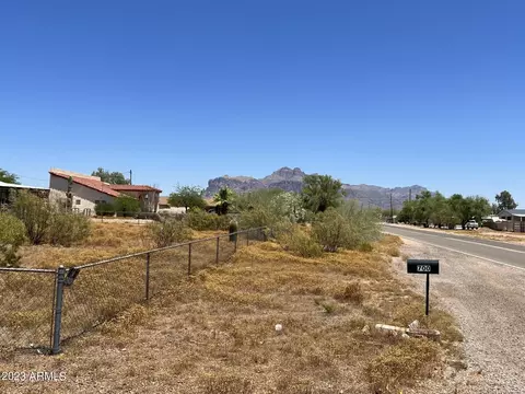 700 W Foothill St, Apache Junction, AZ 85120 photo 6