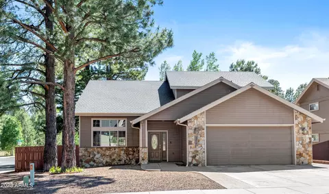 5212 S Opal Rd, Flagstaff, AZ 86005