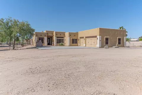19819 W Meadowbrook Ave, Litchfield Park, AZ 85340