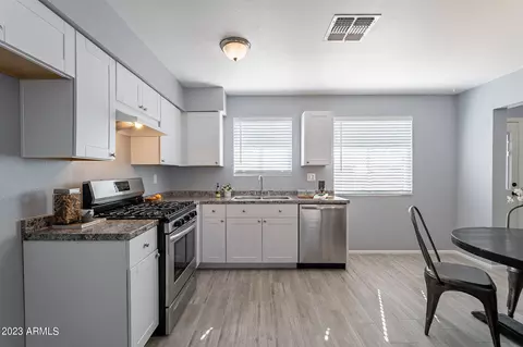 1515 E Vogel Ave, Phoenix, AZ 85020 photo 7