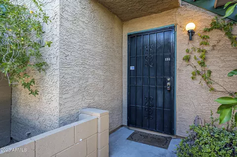 225 W 1st St #131, Mesa, AZ 85201