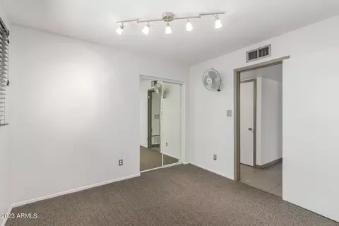 415 E Alameda Dr, Tempe, AZ 85282 photo 22