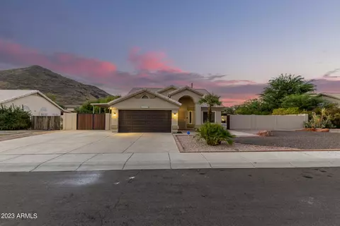 5528 W Fallen Leaf Ln, Glendale, AZ 85310