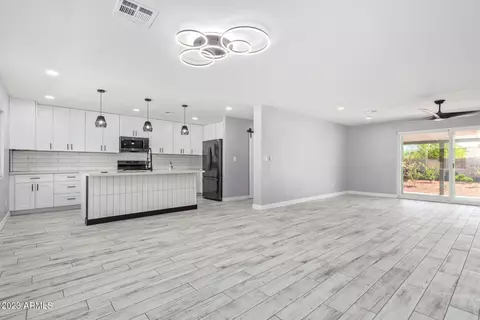 6521 N 20th Ave, Phoenix, AZ 85015 photo 6