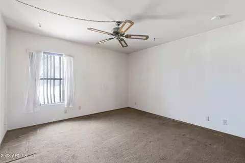 10 E Canterbury Ct, Phoenix, AZ 85022 photo 23