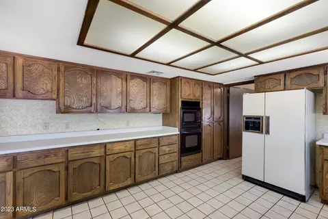 10 E Canterbury Ct, Phoenix, AZ 85022 photo 15
