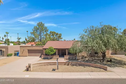 10 E Canterbury Ct, Phoenix, AZ 85022 photo 40