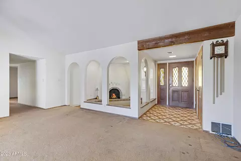 10 E Canterbury Ct, Phoenix, AZ 85022 photo 6