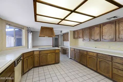 10 E Canterbury Ct, Phoenix, AZ 85022 photo 16
