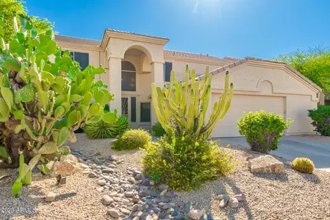 4608 E Briles Rd, Phoenix, AZ 85050 photo 2