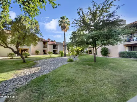 9460 E Mission Ln #207, Scottsdale, AZ 85258