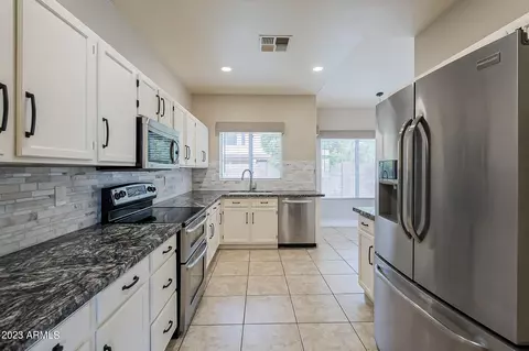 1548 E Stanford Ave, Gilbert, AZ 85234 photo 15