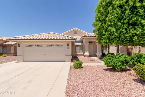 1624 E Redfield Rd, Gilbert, AZ 85234