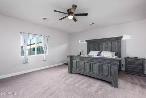 916 E Odeum Ln, Phoenix, AZ 85040 photo 15