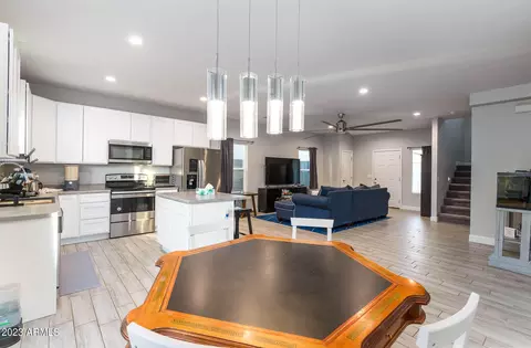 916 E Odeum Ln, Phoenix, AZ 85040 photo 8