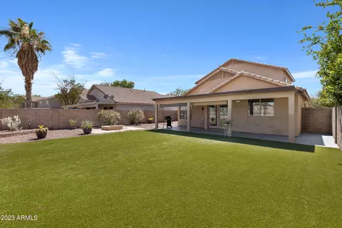 1419 S Western Skies Dr, Gilbert, AZ 85296