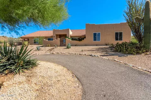 827 E Tanglewood Trl, Phoenix, AZ 85085