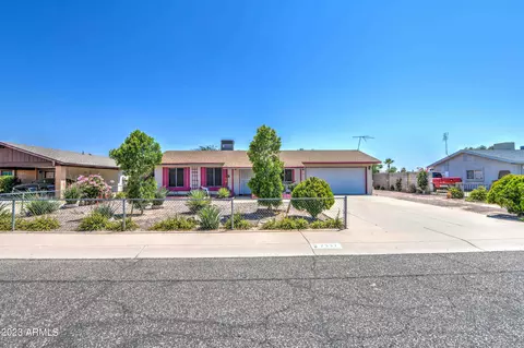 7337 W Sunnyslope Ln, Peoria, AZ 85345