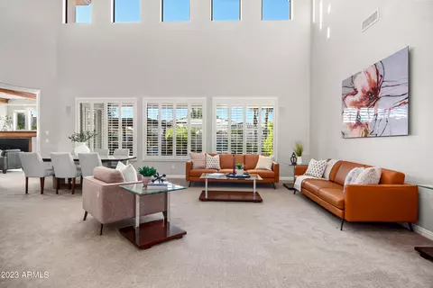 622 Elgin St, Gilbert, AZ 85295 photo 2