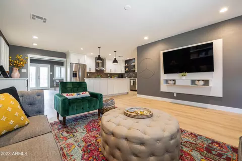 2701 Elm St, Phoenix, AZ 85016 photo 5