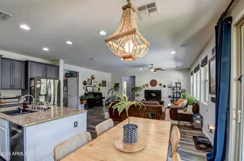 3942 E Amber Ln, Gilbert, AZ 85296 photo 13