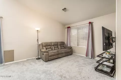 221 E Baylor Ln, Gilbert, AZ 85296 photo 7