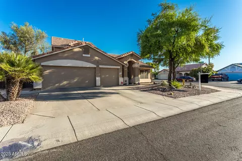 221 E Baylor Ln, Gilbert, AZ 85296 photo 4