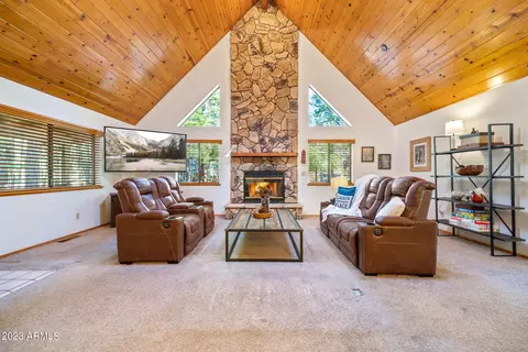 5847 Forty Niner Way, Pinetop, AZ 85935