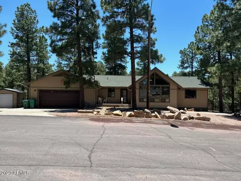 2591 W Rogers Dr, Show Low, AZ 85901