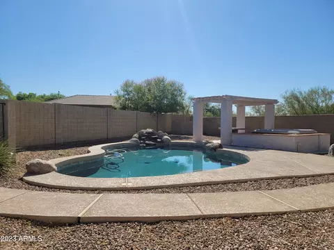 2429 W Shackleton Dr, Phoenix, AZ 85086 photo 2