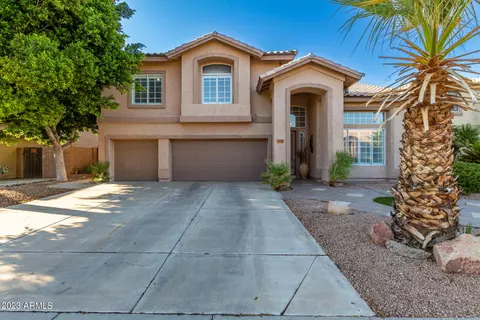 2432 W Detroit Pl, Chandler, AZ 85224