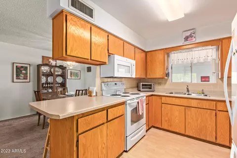 6319 Ellis St, Mesa, AZ 85205 photo 6