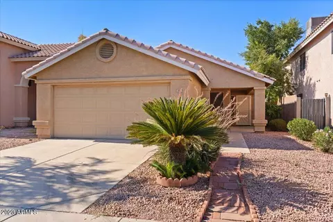 4906 W Wikieup Ln, Glendale, AZ 85308