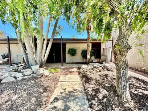 1101 E Bethany Home Rd #10, Phoenix, AZ 85014