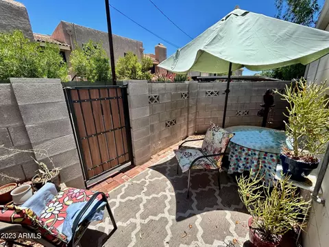 1101 E Bethany Home Rd #10, Phoenix, AZ 85014 photo 2