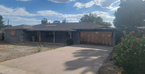 6512 N 61st Ave, Glendale, AZ 85301