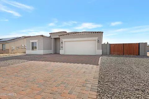 15950 S Lei Cir, Arizona City, AZ 85123