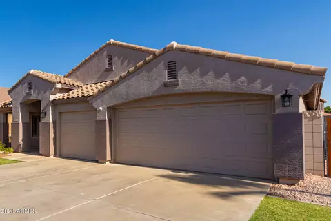 3877 E Wildhorse Dr, Gilbert, AZ 85297 photo 5