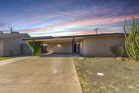 2220 E Alpine Ave, Mesa, AZ 85204