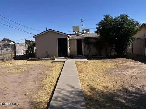 2713 W Pierce St, Phoenix, AZ 85041