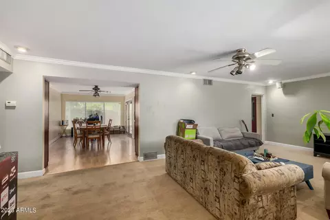 519 E Broadmor Dr, Tempe, AZ 85282 photo 6