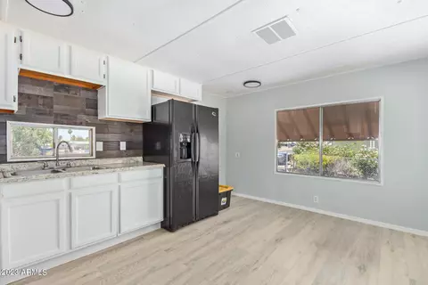 1316 W 2nd Ave, Apache Junction, AZ 85120 photo 5