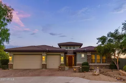 1841 W Dusty Wren Dr, Phoenix, AZ 85085
