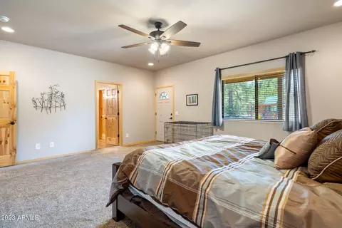 2058 Christmas Pine Rd, Overgaard, AZ 85933 photo 14